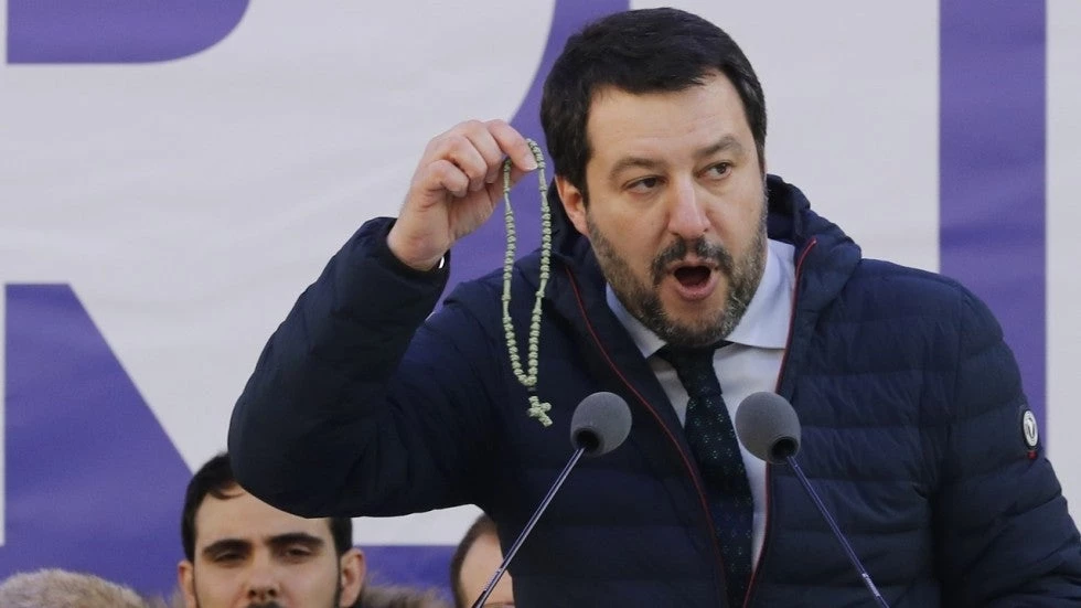 Καταρρέει η Κυβέρνηση Μέρκελ – Η Ιταλία τίναξε στον αέρα την Σύνοδο Κορυφής για το προσφυγικό – Οδοστρωτήρας ο Σαλβίνι